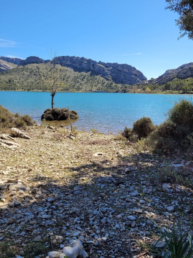 Eine kurze Pause am Cuber See