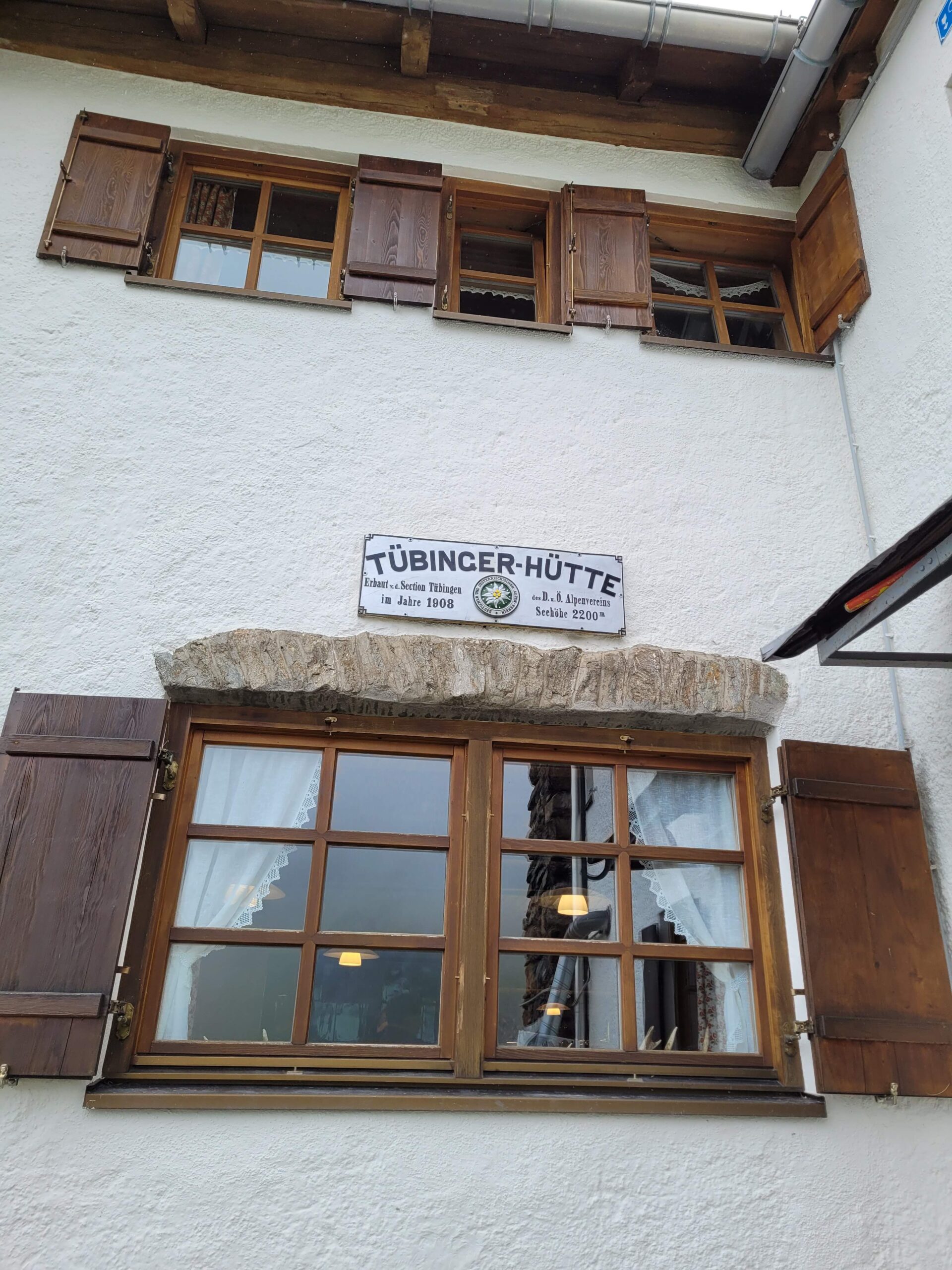 Fenster der Tübinger Hütte